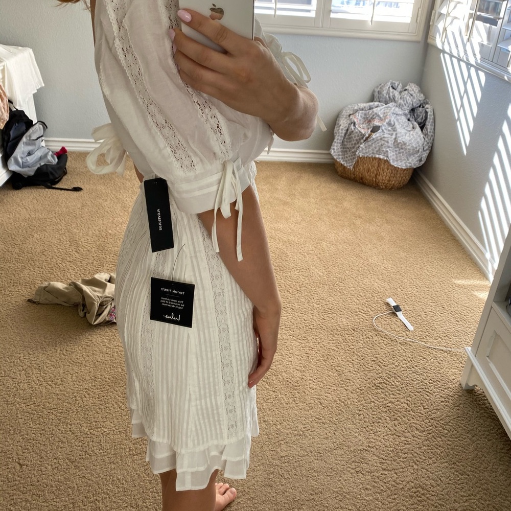 Brand New Lulus White Dress - Picture 4 of 5